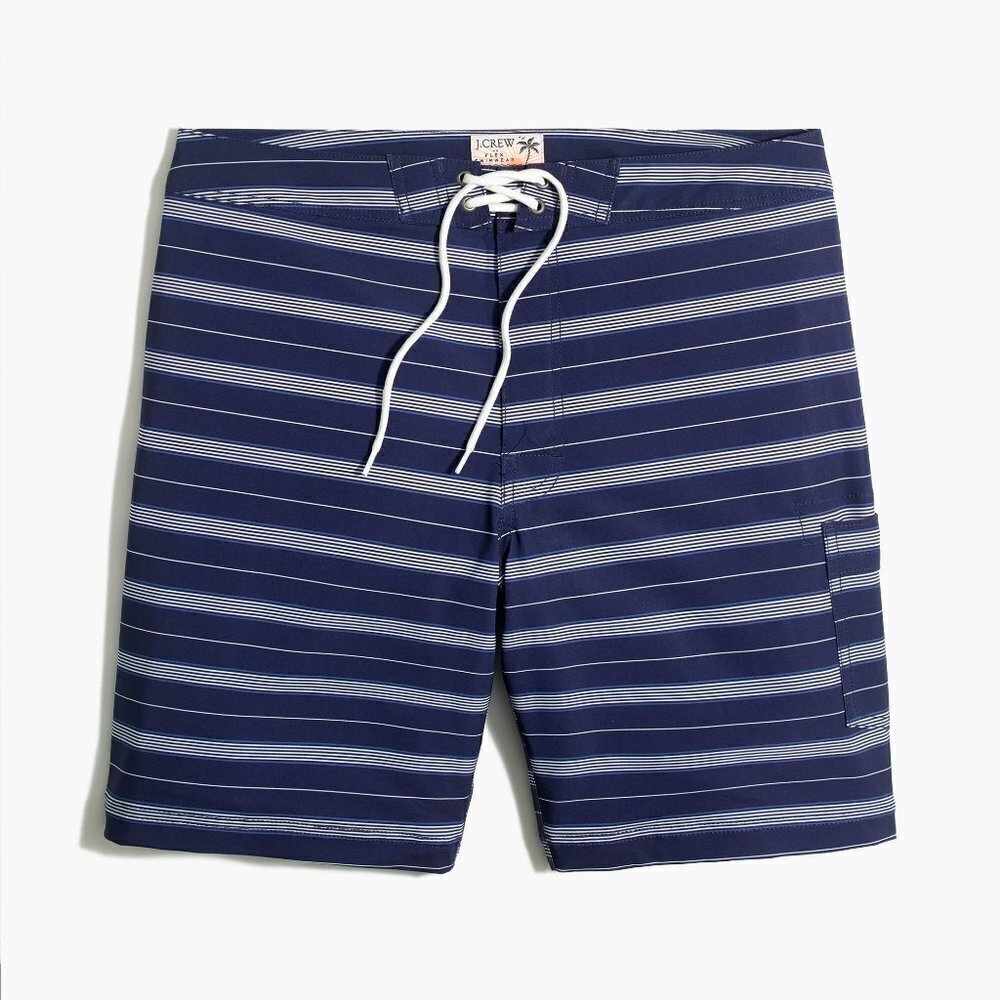 J. Crew Factory Men's Size 33 Navy Blue Stripe 9" Flex Board Shorts